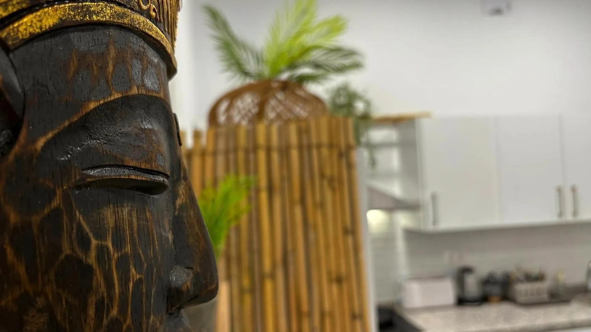 Refugio Del Madrono Estudio Moderno En マラガ アパート